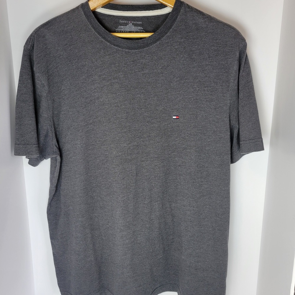 Tommy Hilfiger Mens T-Shirt Large Gray Heather Short Sleeve Crew Neck Logo Tee